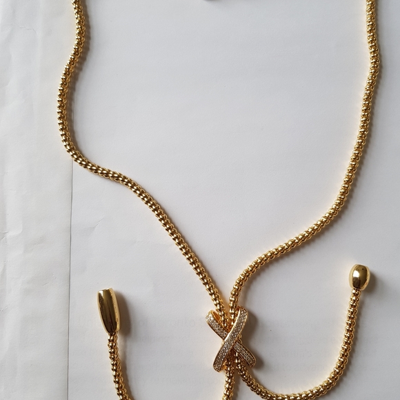 Jewelleries - Picture 9 of 14